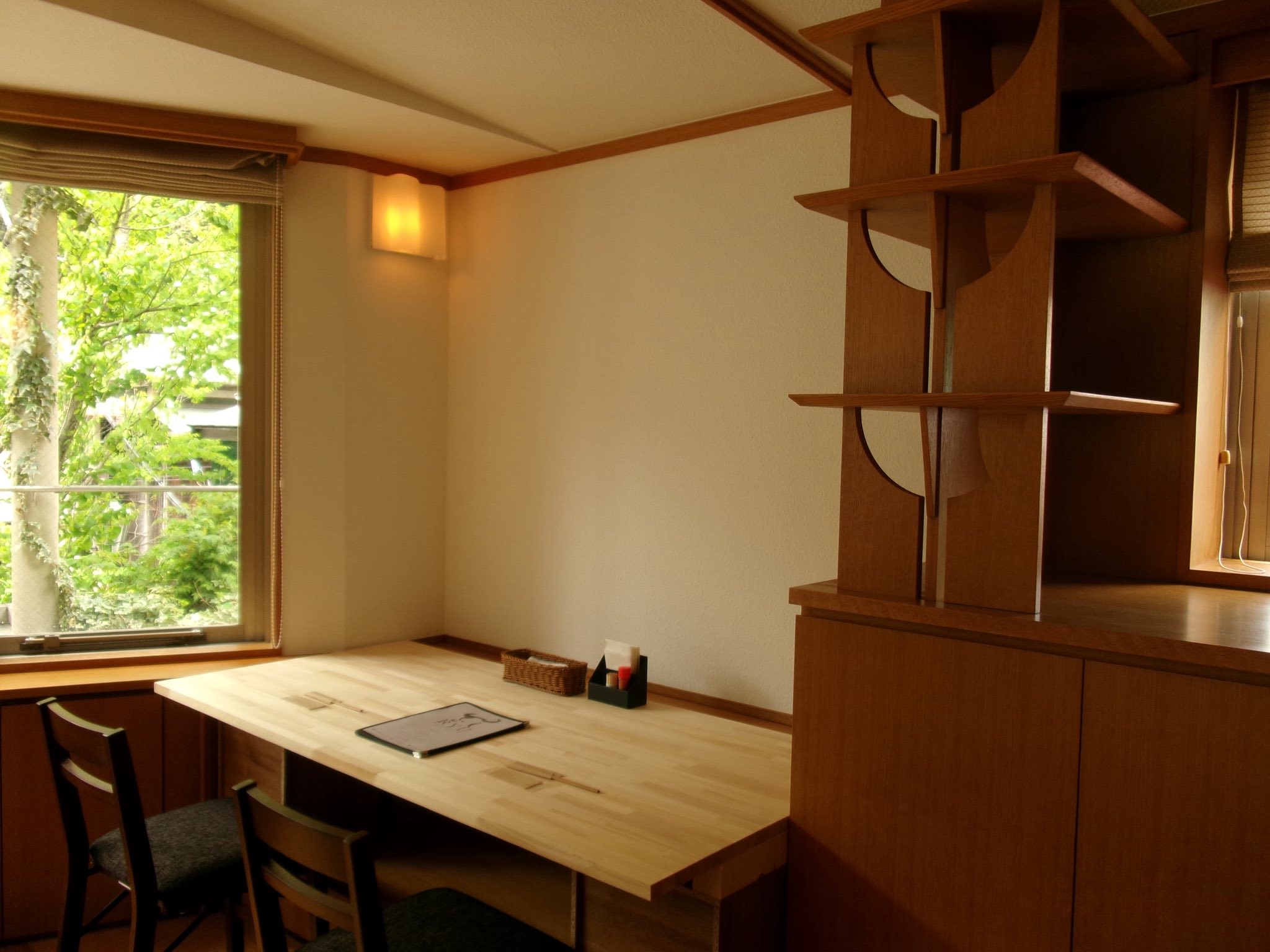 RYU dining area and counter